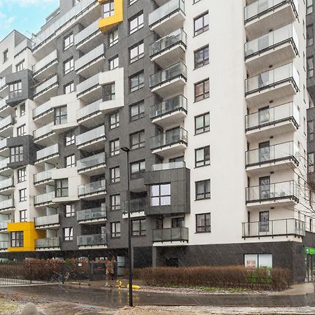 Metro Plocka Cosy Apartment وارسو المظهر الخارجي الصورة
