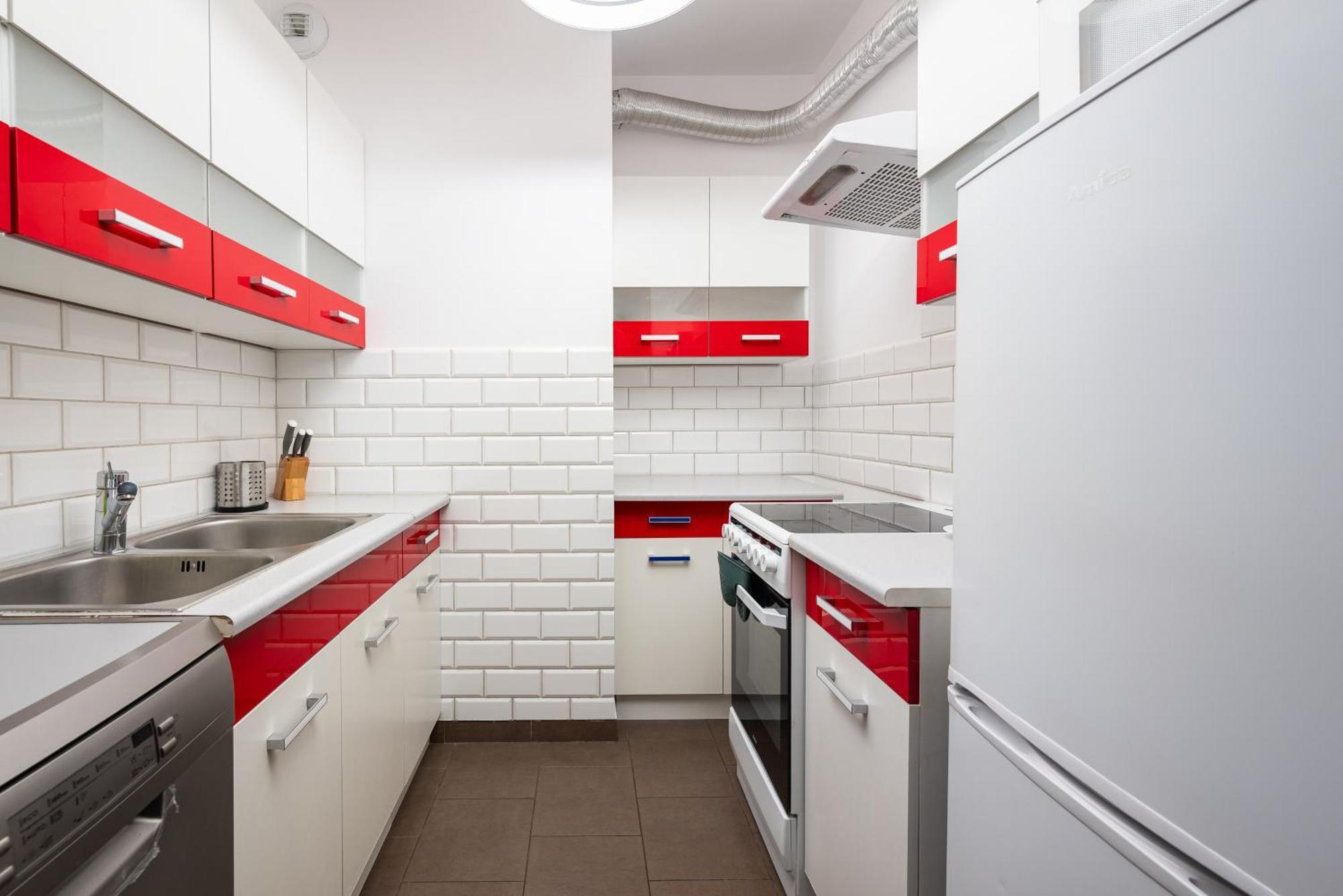 Metro Plocka Cosy Apartment وارسو المظهر الخارجي الصورة