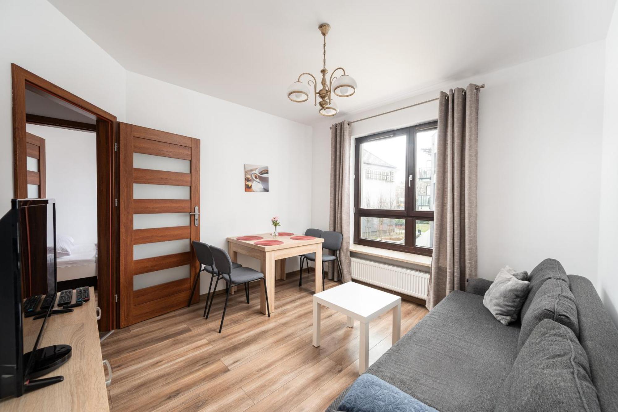 Metro Plocka Cosy Apartment وارسو المظهر الخارجي الصورة